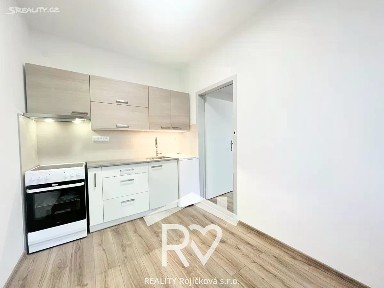 Pronájem bytu 2+1 47 m² Podroužkova, Ostrava - Poruba