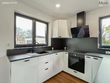 Pronájem rodinného domu 160 m², pozemek 726 m² Zahradní, Dubí