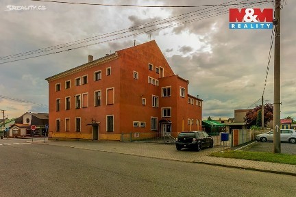 Prodej rodinného domu 1355 m², pozemek 1236 m²