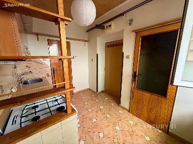 Pronájem bytu 2+1 45 m² Kadaňská, Chomutov