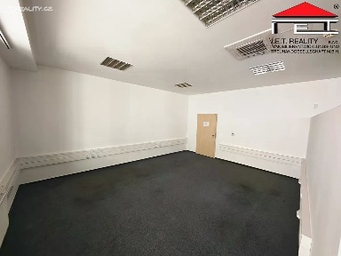 Pronájem kanceláře 264 m²