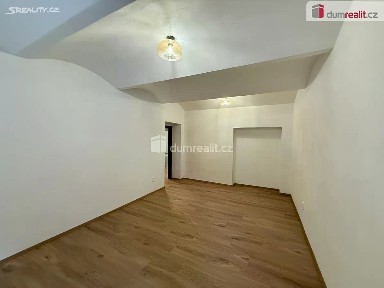 Mariánské Lázně, Cheb, Třebízského, 3