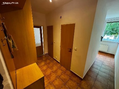 Prodej bytu 1+1 32 m² Ivana Sekaniny, Ostrava - Poruba