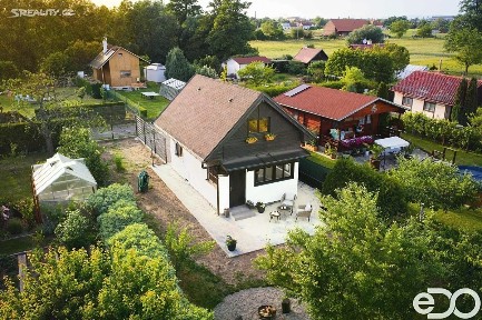 Hradec Králové, Pražské Předměstí, Červený Dvůr