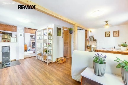 Všenory, Praha-západ, Montana