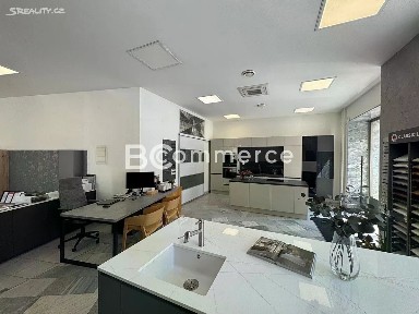Pronájem obchodního prostoru 109 m²