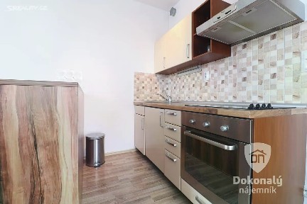 Pronájem bytu 1+kk 31 m² Podkovářská, Praha - Vysočany