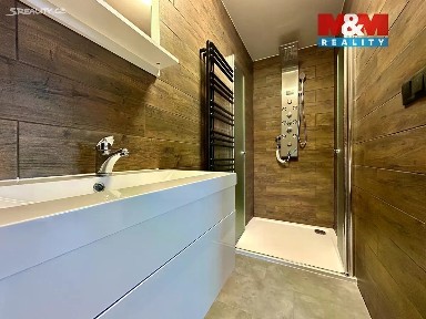 Pronájem bytu 1+kk 22 m² Klatovy - Luby