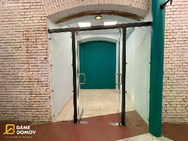 Pronájem obchodního prostoru 10 m²