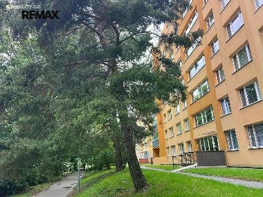 Rumburská, Praha - Střížkov