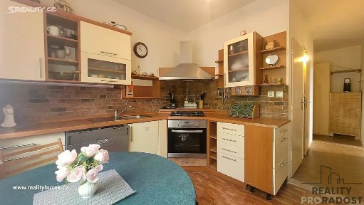 Prodej bytu 3+1 68 m² U Tesly, Havířov - Šumbark