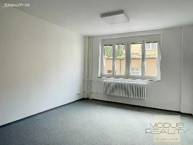 Pronájem kanceláře 23 m² Přístavní, Praha - Holešovice