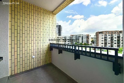 Prodej bytu 1+kk 38 m² Gollové, Praha