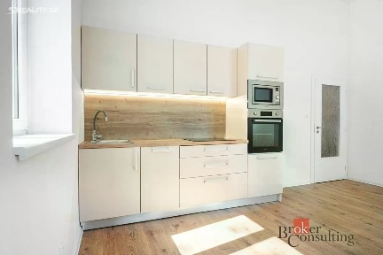 Prodej bytu 2+kk 48 m² Palackého, Ostrava - Přívoz