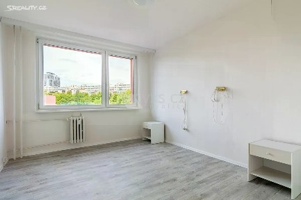 Pronájem bytu 3+1 74 m² Ovčí hájek, Praha - Stodůlky