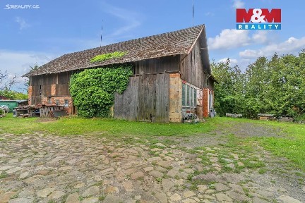 Prodej rodinného domu 100 m², pozemek 885 m²