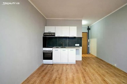 Prodej bytu 1+1 32 m² Karla Čapka, Krupka