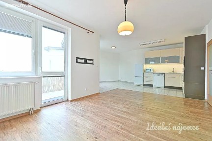 Pronájem bytu 2+kk 64 m² Bělohorská, Brno - Židenice