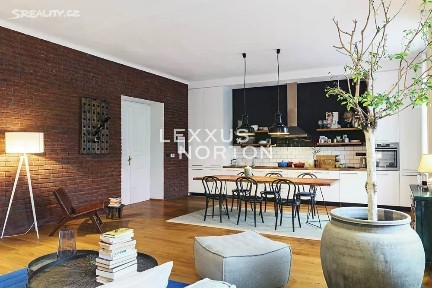 Pronájem bytu 3+kk 117 m² Polská, Praha - Vinohrady