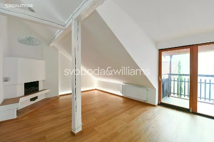 Pronájem bytu 3+kk 107 m² Drtinova, Praha - Smíchov