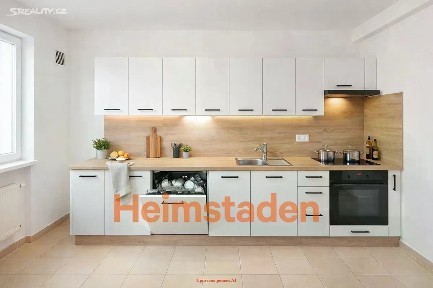 Pronájem bytu 3+1 69 m² Bieblova, Havířov - Město