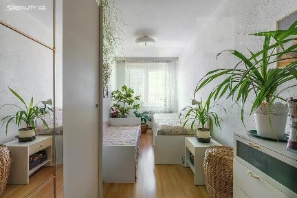 Prodej bytu 3+1 70 m² Spodní, Brno - Bohunice