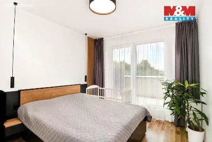Prodej bytu 4+kk 76 m² Ke Kříži, Praha - Uhříněves