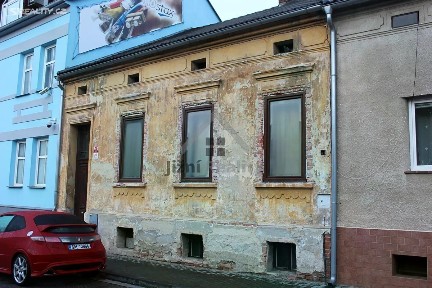 České Budějovice, České Budějovice 5, V. Nezvala, 20