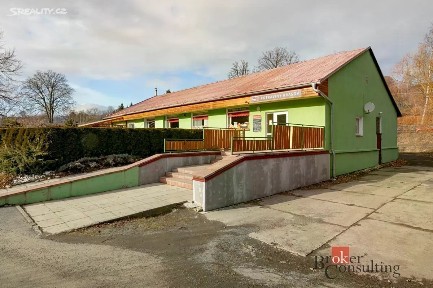Prodej rodinného domu 268 m², pozemek 1316 m²