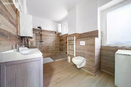 Prodej bytu 4+1 84 m² Kosmonautů, Karlovy Vary - Rybáře
