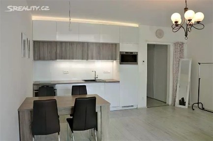 Pronájem bytu 1+kk 37 m² Loudova, Olomouc - Povel