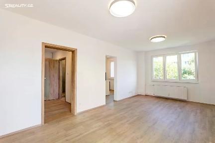 Prodej bytu 3+1 75 m² Sasanková, Praha - Záběhlice