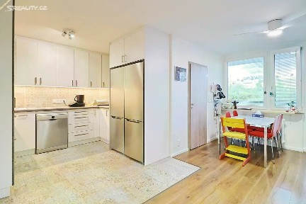 Prodej bytu 5+kk 90 m² Klapálkova, Praha - Chodov