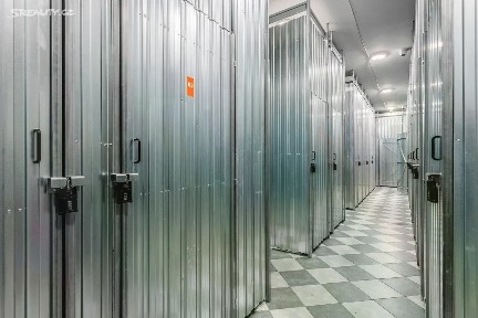 Pronájem skladového prostoru 1 m²