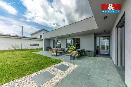 Prodej rodinného domu 130 m², pozemek 1018 m²
