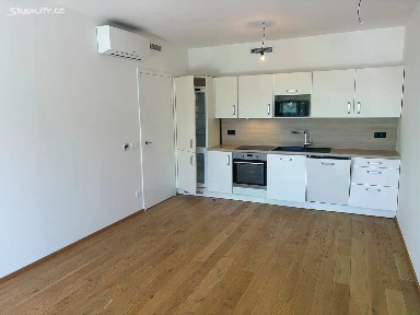Prodej bytu 2+kk 56 m² Československého exilu, Praha - Modřany
