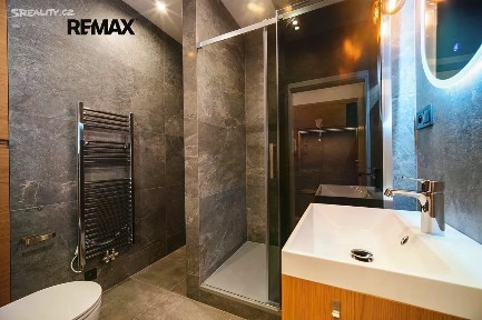 Pronájem bytu 2+kk 39 m² Branická, Praha - Braník