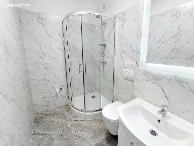 Pronájem bytu 3+1 62 m² Na Pěšině, Děčín - Děčín IX-Bynov