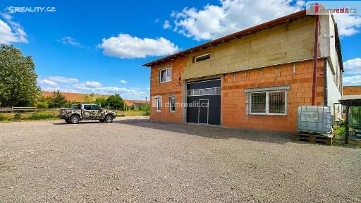Prodej výrobní haly, prostoru 3255 m²