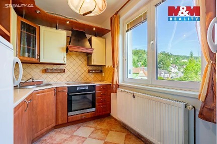 Prodej bytu 4+1 70 m² Frymburská, Větřní
