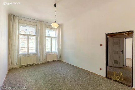 Pronájem bytu 4+1 120 m² Bělehradská, Karlovy Vary