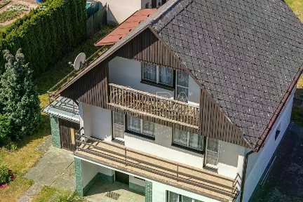 Chorušice, Mělník