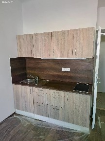 Pronájem bytu 1+kk 25 m² Pod Barvířkou, Praha - Smíchov