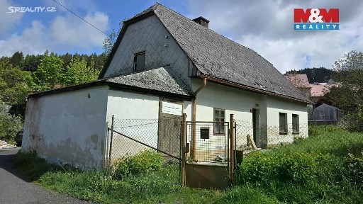 Prodej rodinného domu 200 m², pozemek 302 m²