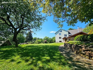 Prodej rodinného domu 188 m², pozemek 3299 m²