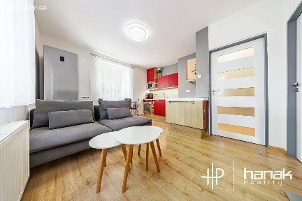 Prodej bytu 3+kk 50 m² Lazecká, Olomouc - Lazce