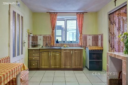 Růžová, Plaveč