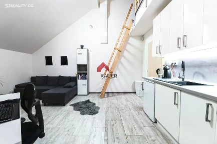 Pronájem bytu 2+kk 40 m² Kadlčákova, Frýdlant nad Ostravicí - Frýdlant