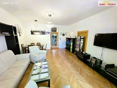 Prodej bytu 3+1 89 m² Hartigova, Praha - Žižkov