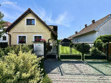Prodej bytu 2+kk 81 m² Libišany
